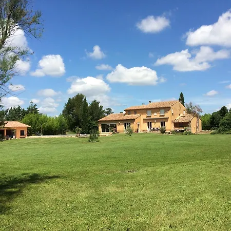 Grande Maison Avec Piscine Holiday home Aix-en-Provence